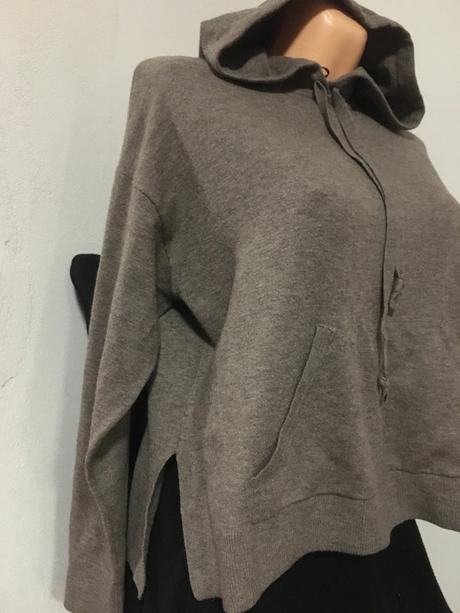 Vel. 36 hnědá pletená mikina s kapucí, 36