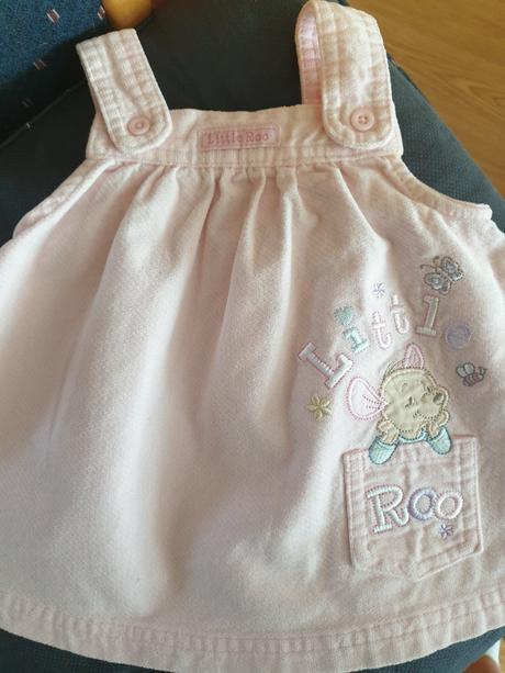 Kouzelné šaty pro miminko, disney,62