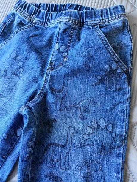 2x nové džíny s tenisky, 128/134, 128 / 134