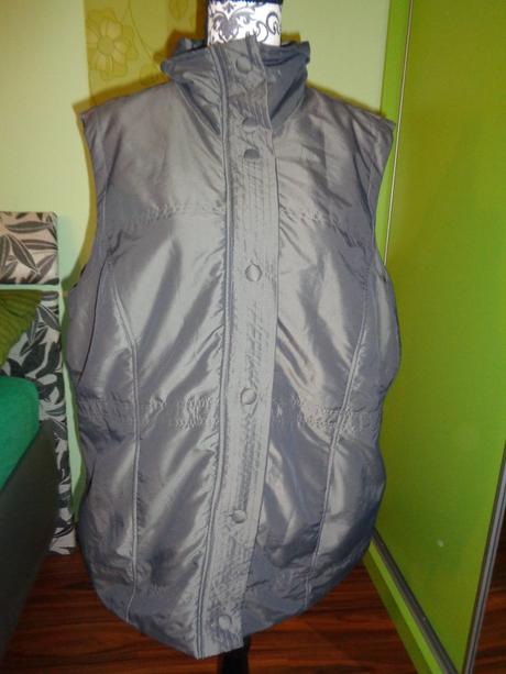 Super šedostříbrná slabší vesta - vel. 52, 52