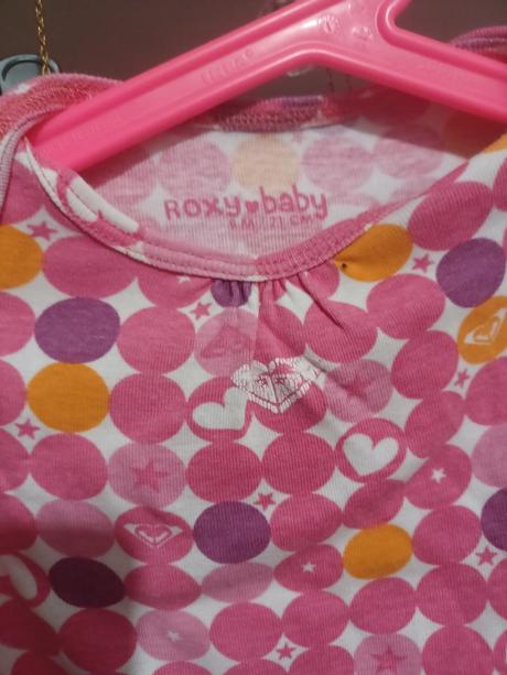 2krát puntíkaté body roxy + čepice roxy, roxy,80