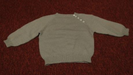 Světle modrý svetr, 86