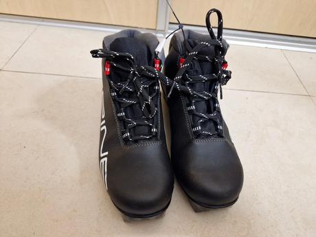 Boty na běžky vel.38, 