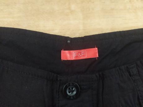 Černé 3/4 kalhoty, f&f,40
