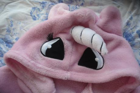 Chlupatkový župánek/unikorn, 98