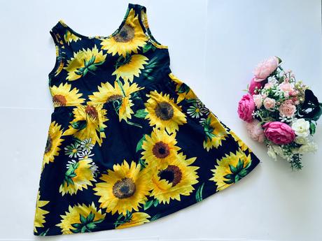 Ob/ tunika se slunečnicemi - v.cca 3/4 roky, 104