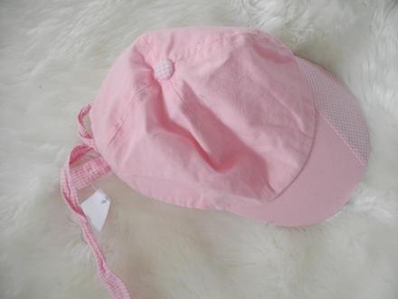 Kšiltovka, one by one,104