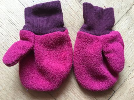 Rukavice palčáky, 74