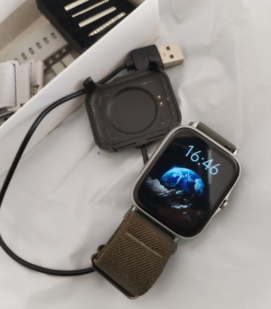 Chytré hodinky minimálně použité, 