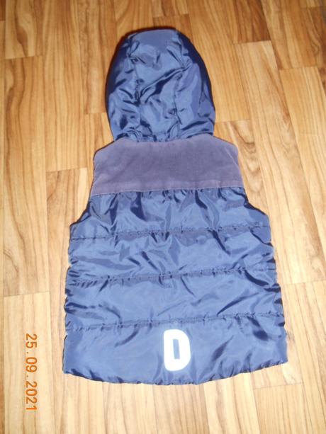 Teplá vesta, lupilu,98