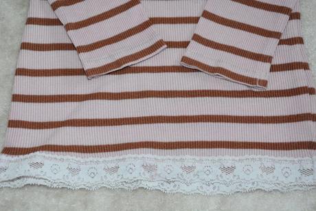 Úzké pruhované šatky s krajkou, next,98