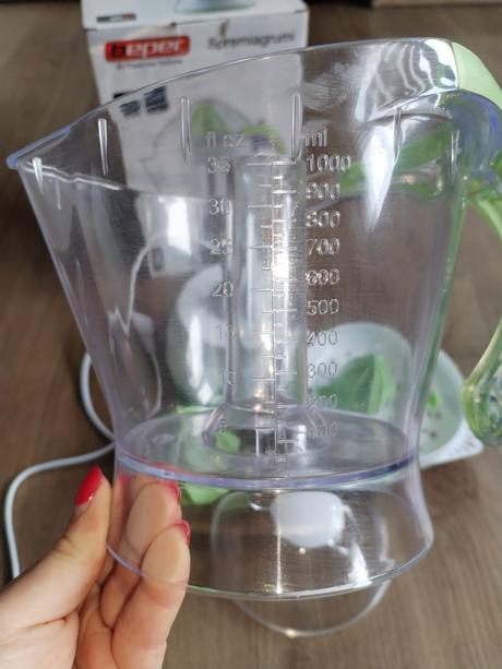 Elektrický citrusovač odšťavňovač, 