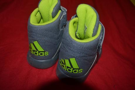 Podzimní boty adidas,v.22,lehoučké, adidas,22