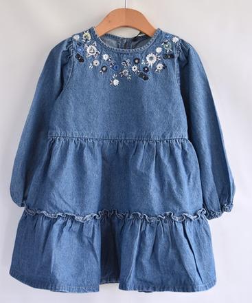 Šaty vel. 4 - 5 let, george,110