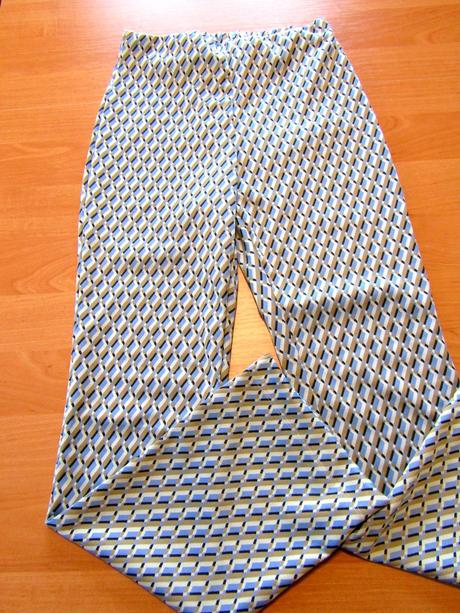 Dívčí kalhoty vel 164, calzedonia,164