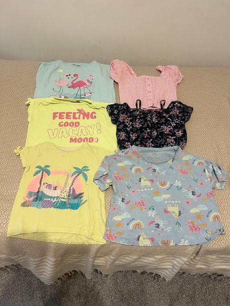 Letní set pro holku 110/4 r - 44ks, 104–116