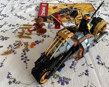 Lego ninjago 70672 coleova terénní motorka,