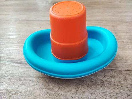 Boty do vody 28 + hračky, 28