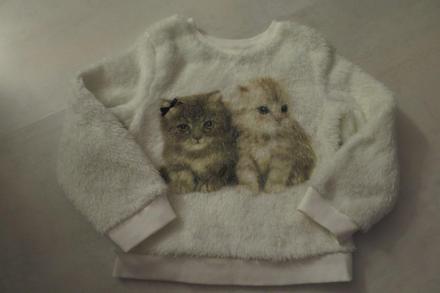 Chlupatý svetřík s kočičkami, h&m,98