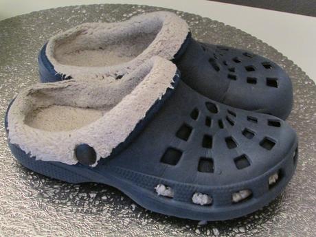 Gumové nazouváky, 32