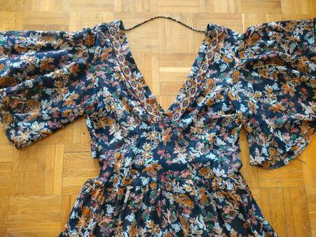 Šatičky s bohatou sukýnkou a detaily, zara,m