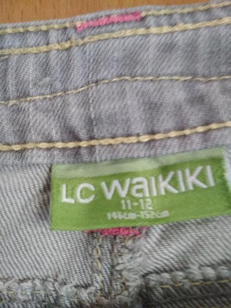 Dívčí rifle zn. lc waikiki, 146