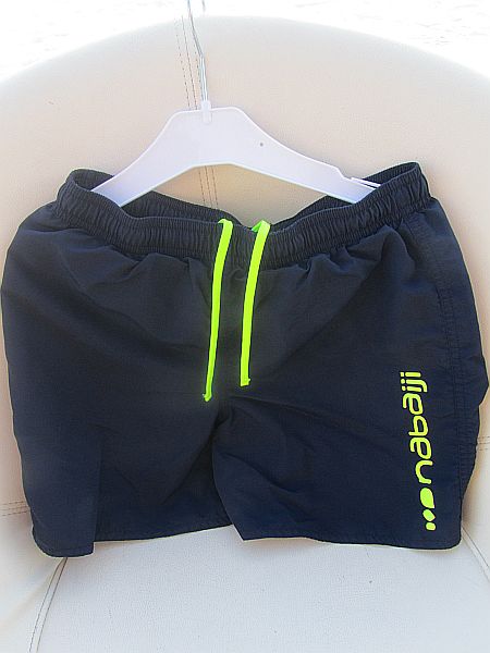 Kraťasy, decathlon,152