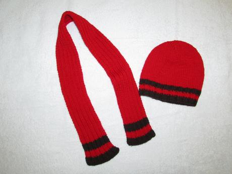 Pletený komplet čepice a šála, 80