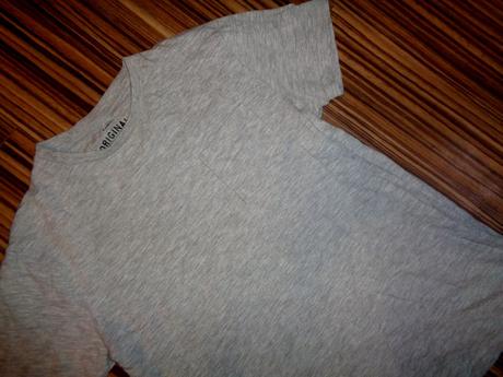 Krásné šedé melírované tričko s kapsičkou, marks & spencer,152