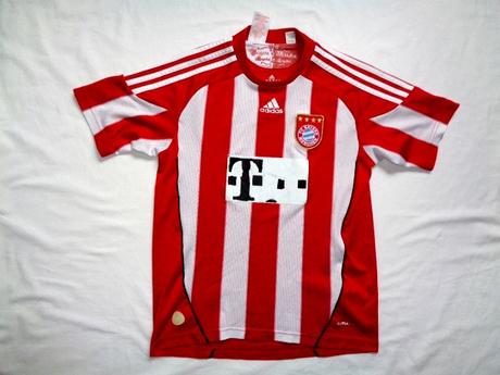 Luxusní červenobílé dresíkové tričko adidas-bayern, adidas,152