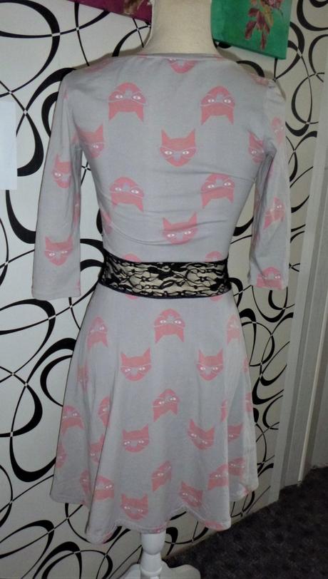 Originální šatečky kočičí s krajkou - vel.s, s / xs