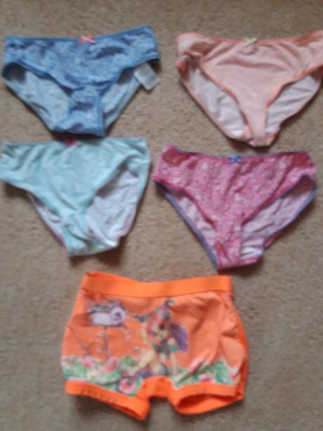5x kalhotky, f&f,122