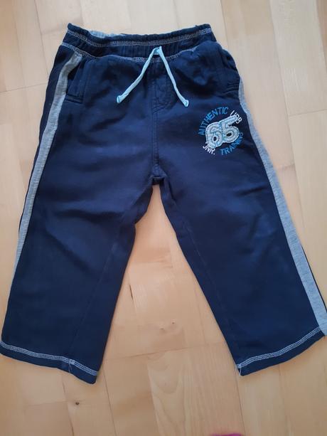 Tepláky, urban rascals,98