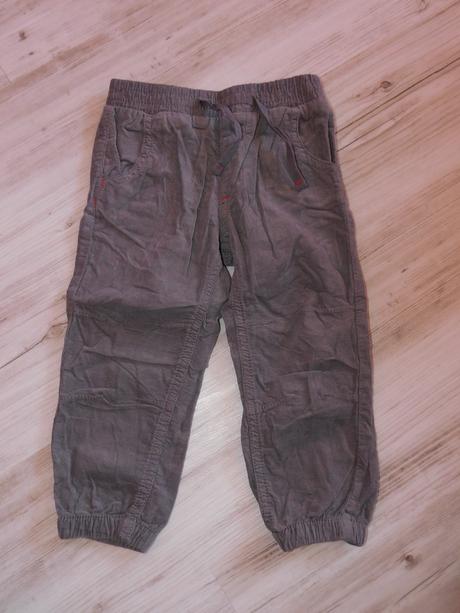 Nové kalhoty , lupilu,86