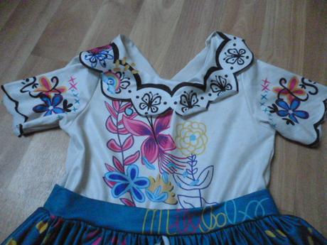 Karneval šaty vel. 8-10, 