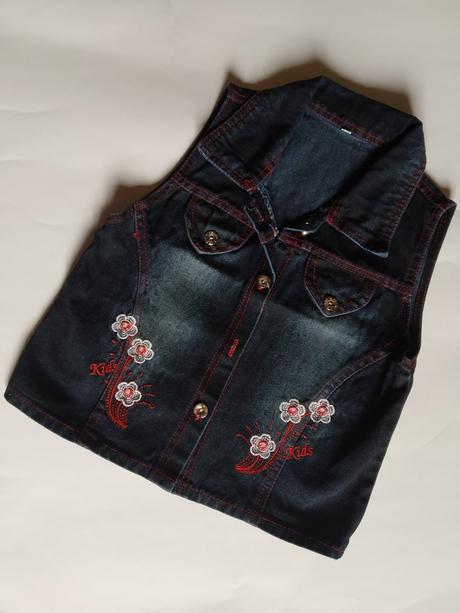 Vyšívaná džínová vesta, 104