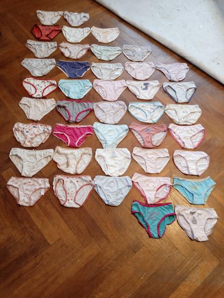 Dívčí kalhotky - velikost 98/104, 98