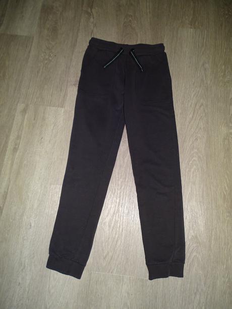 Tepláky, pepperts,146