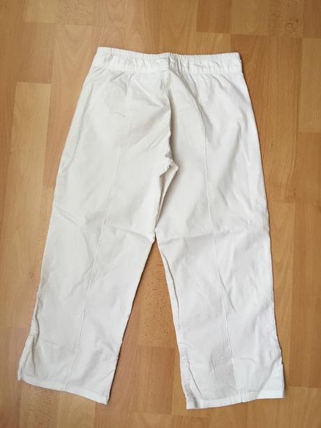 Tenké plátěné kalhoty, 110