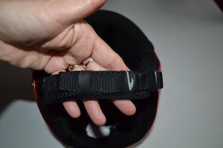 Helma, přilba na lyže zn. carrera thunder, s