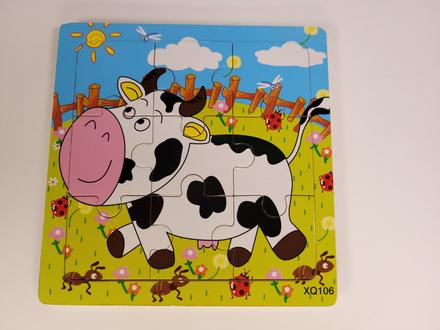 Dřevěné puzzle s kravičkou, 