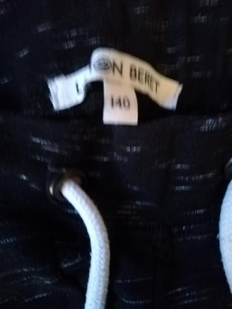 Tepláky dívčí vel. 140., 140