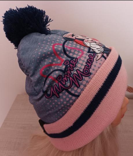 Čepice s bambulí  minie, disney