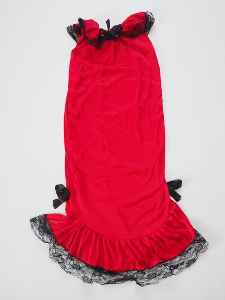 Kostým dáma s kloboukem vel 146,