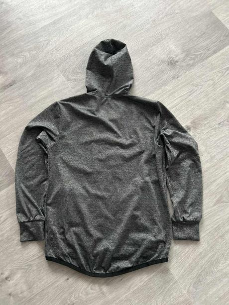 Prodám lehkou sportovní mikinu sezon vel. 140, 140