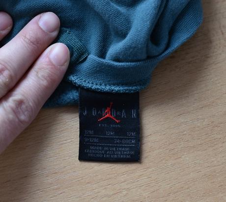 Teplákovka vel. 9 - 12 m, air jordan,80