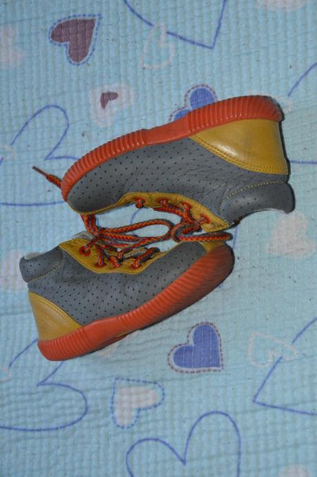 Zdravotní kožené kotníkové boty - veselé barvičky, essi,22