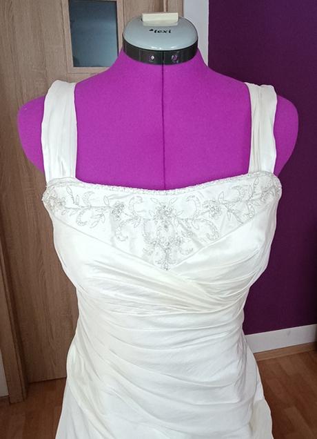 Krásné svatební šaty vel.38/40, 38