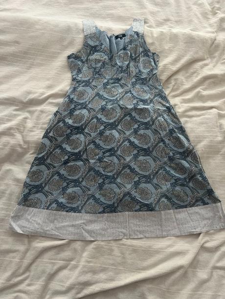 Bavlněné šaty na ramínka s ornamenty vel. 36/s-m, 36