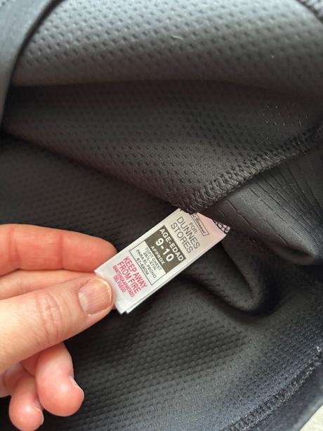 K5/ mikina  s kapuci sportovní - v.9/10 let, st. bernard,140